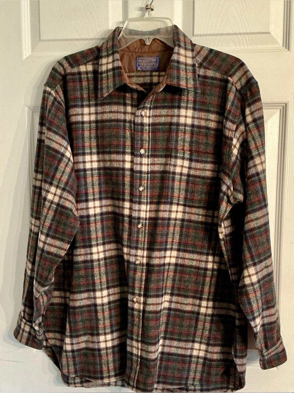 Vintage Pendleton Wool Plaid Flannel Shirt 100% Virgin Wool USA XL - Picture 2 of 4